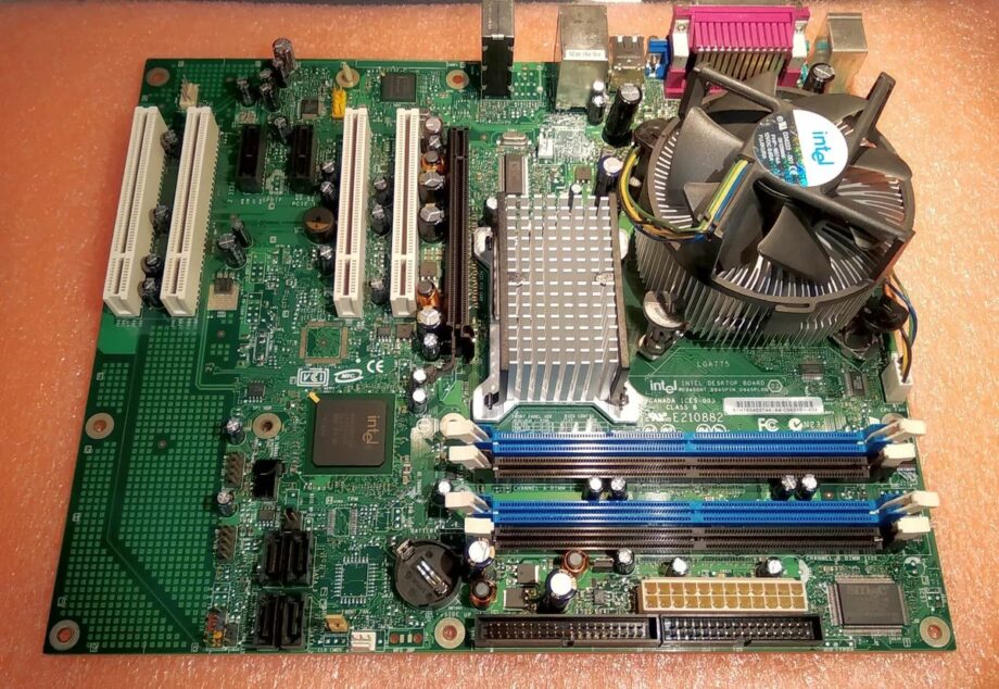 intel D945GNT C96315-404 LGA775 Motherboard with CPU Pentium 4 3GHz