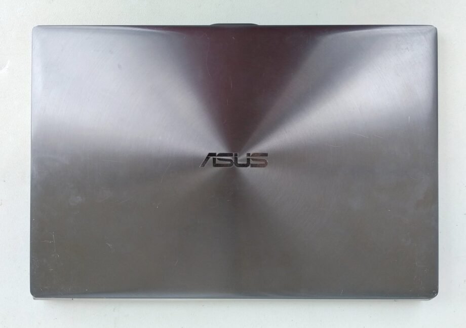 ASUS ZenBook UX32A 133 Display Assembly w Bezel Webcam - UX32A-DISP