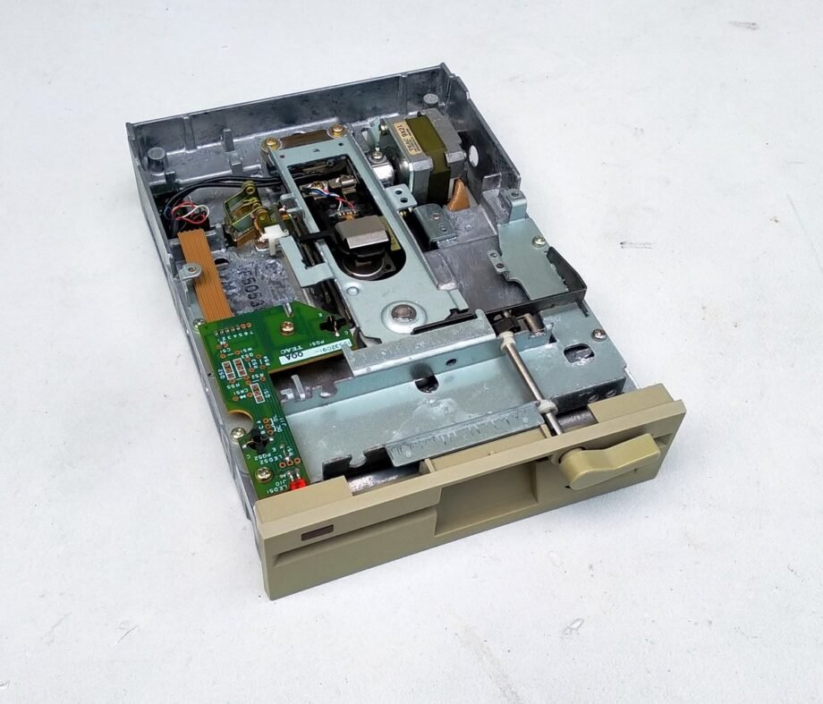 TEAC FD-55BR 525 Floppy Drive 19307351-02 FD-55BR 102-U - 19307351-02