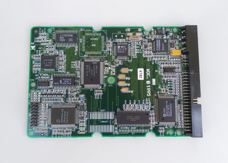 WD Caviar 21200 WDAC21200 Controller Board 585020B PCB 60-600585-002 - 60-600585-002