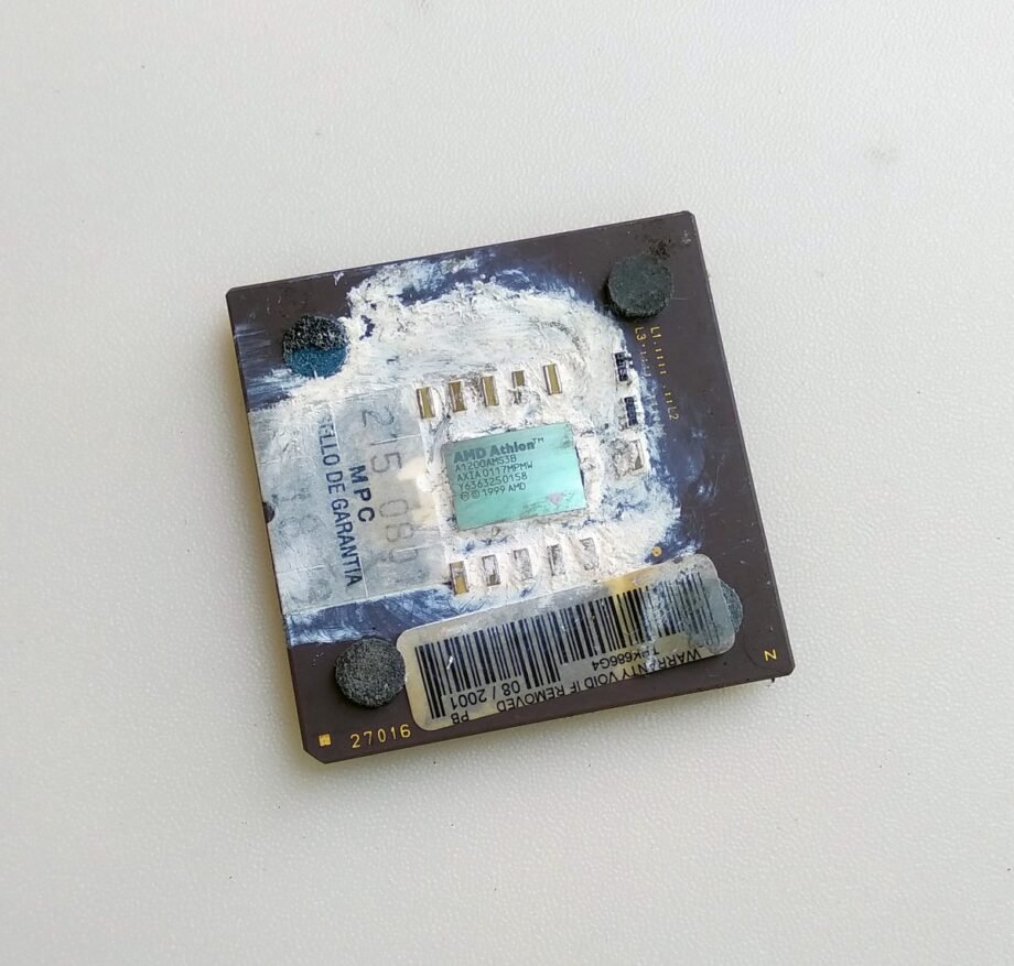 AMD Athlon XP 1200 12GHz Socket A CPU AXIA 0117MPMW A1200AMS3B - A1200AMS3B
