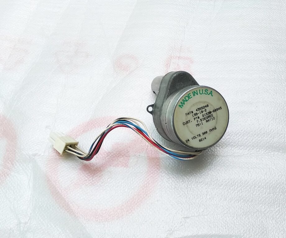 Agilent 6890N Oven Flapper Motor G1530-60945 75º 751 24V 300Ω - G1530-60945